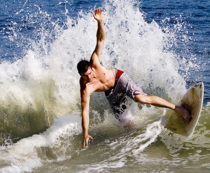 开云体育网页版-CBA赛场燃起热血青春，cba经典视频